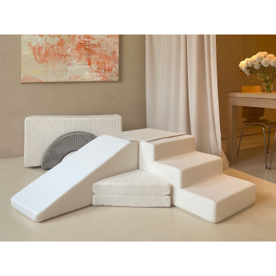 Lot de 4 blocs en mousse: toboggan avec escaliers en boucle Lot de 4 blocs en mousse: toboggan avec escaliers en boucle